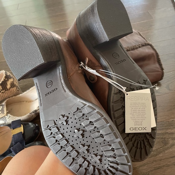 Geox boot - Picture 4 of 9